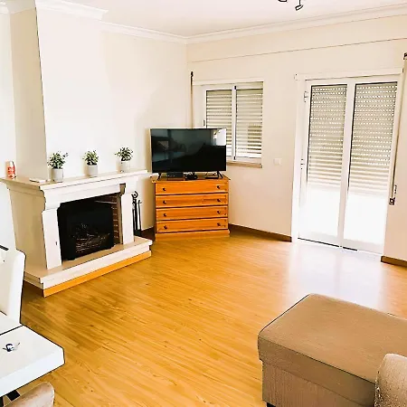 Flat 3 Bedrooms Apartament *